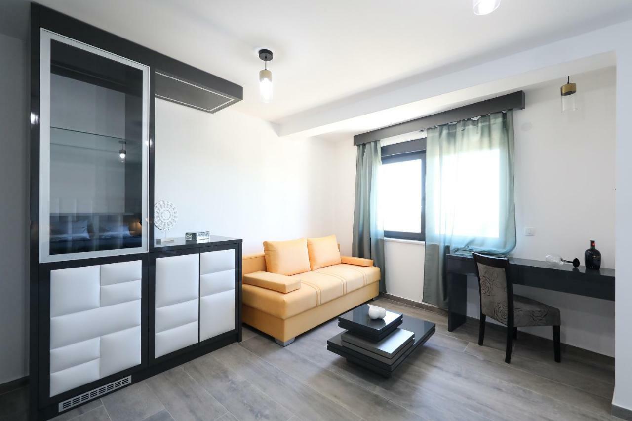 Boutique Residence Cosmopolis Bibinje Zewnętrze zdjęcie